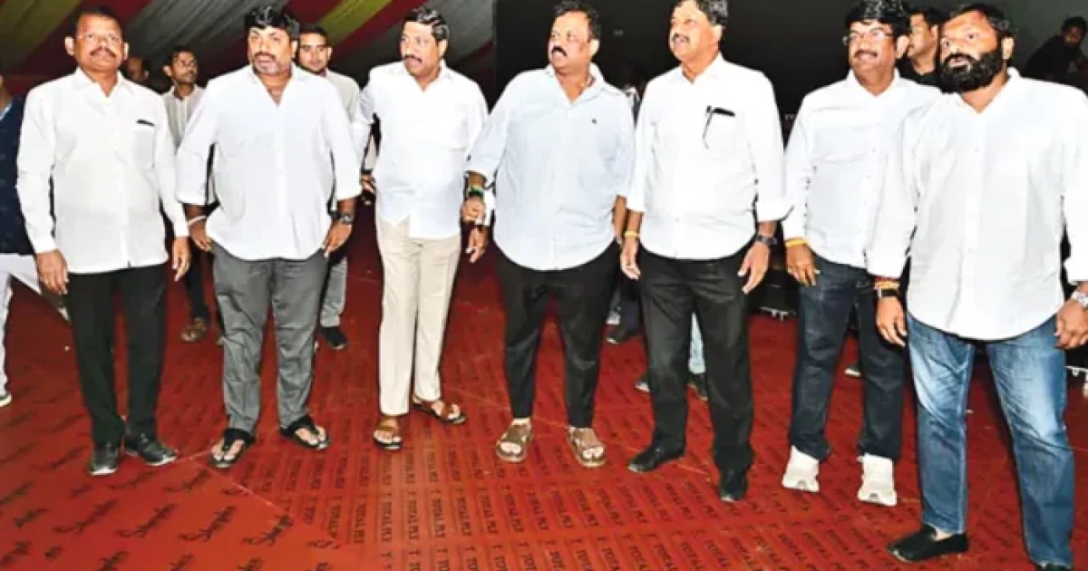 ministers review arrangements for prime ministers visit